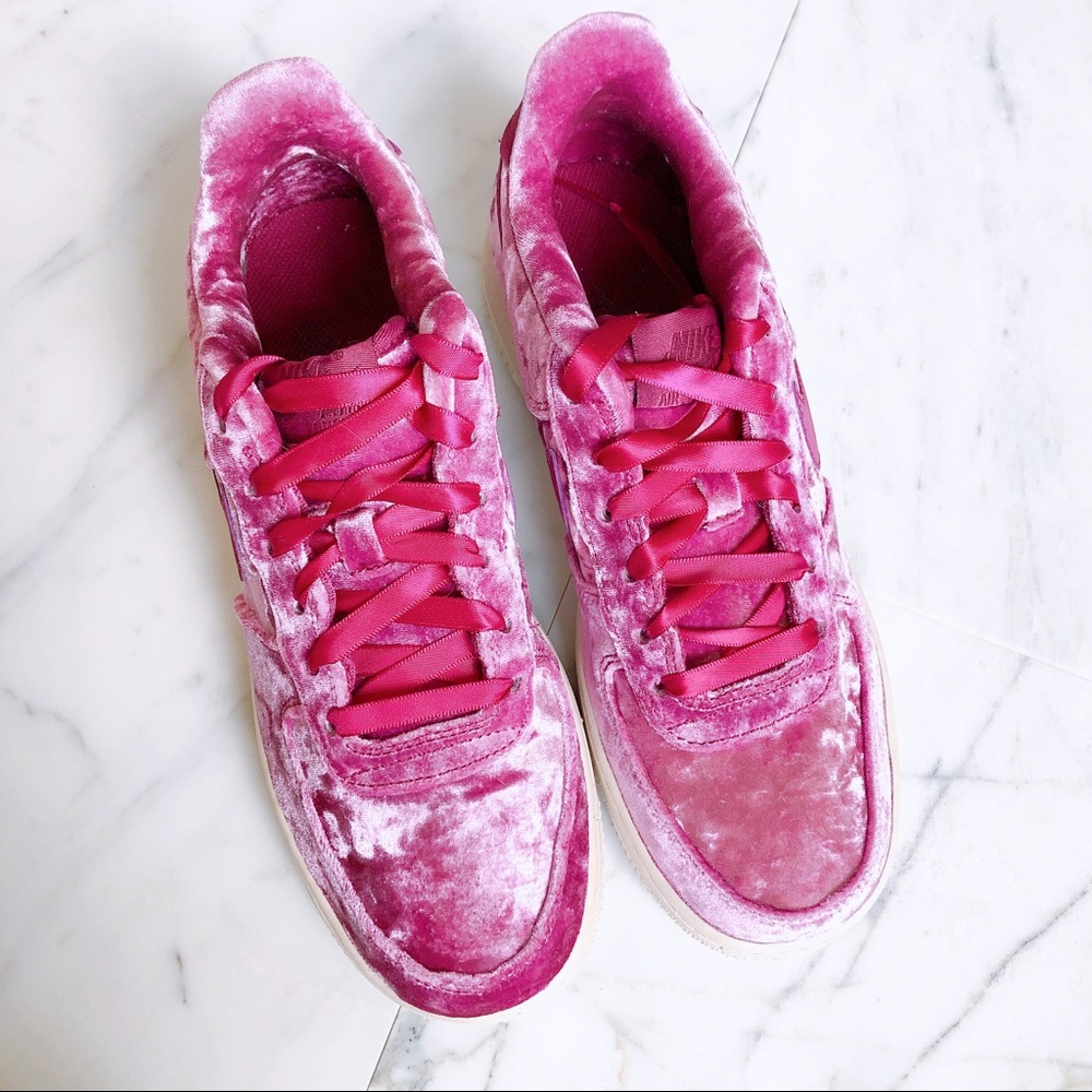 Nike air force 1 LV8 (velvet) - Picture 4 of 8